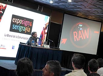 Éxito absoluto de la Escuela Metropolitana en la Exposing 2013