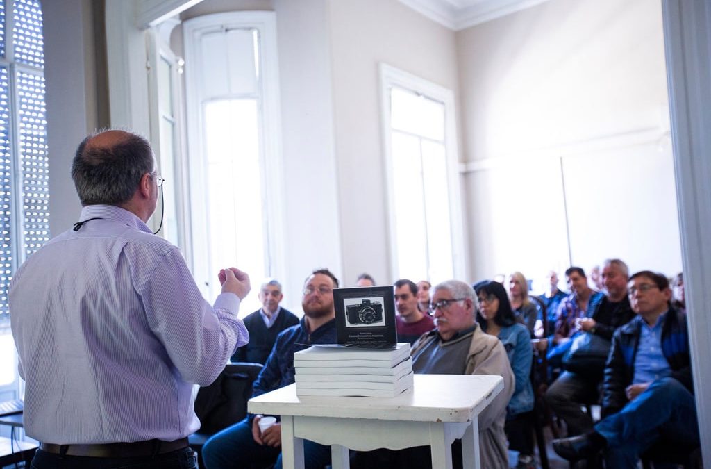06-08-19 PRESENTACIÓN DE MI LIBRO EN LA COOPERATIVA DE LA IMAGEN